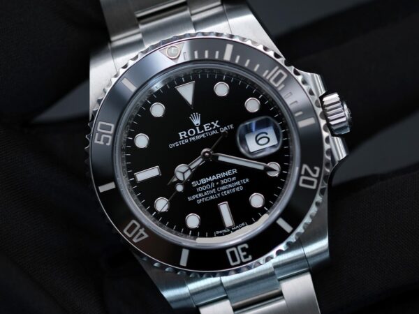 Rolex Submariner 126610 LV - Box and Papers October 2021 - Watches For Sale  from Watch Buyers UK