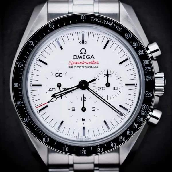 <strong>Omega Speedmaster Moonwatch 42 </strong></br> Model Ref- 31030425004001 </br> Stainless Steel</br> 2025 Box & Papers