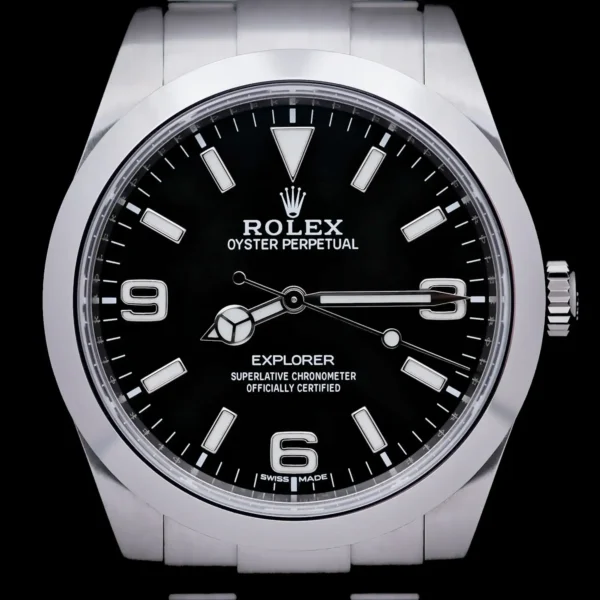 <strong>Rolex Explorer 39</strong></br> Model Ref-214270</br> Stainless Steel</br> 2018 Box & Papers